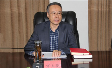 ����W(xu��)��(x��)�I(l��ng)��(hu��)�h��ʮ�Ō�����ȫ��(hu��)���� �İ����hʷ�м�ȡ�^�M(j��n)�����̵��ǻۺ�����